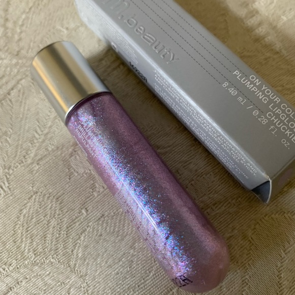 R.E.M Beauty On Your Collar Plumping Lipgloss in Chuckie BNIB - Picture 13 of 16